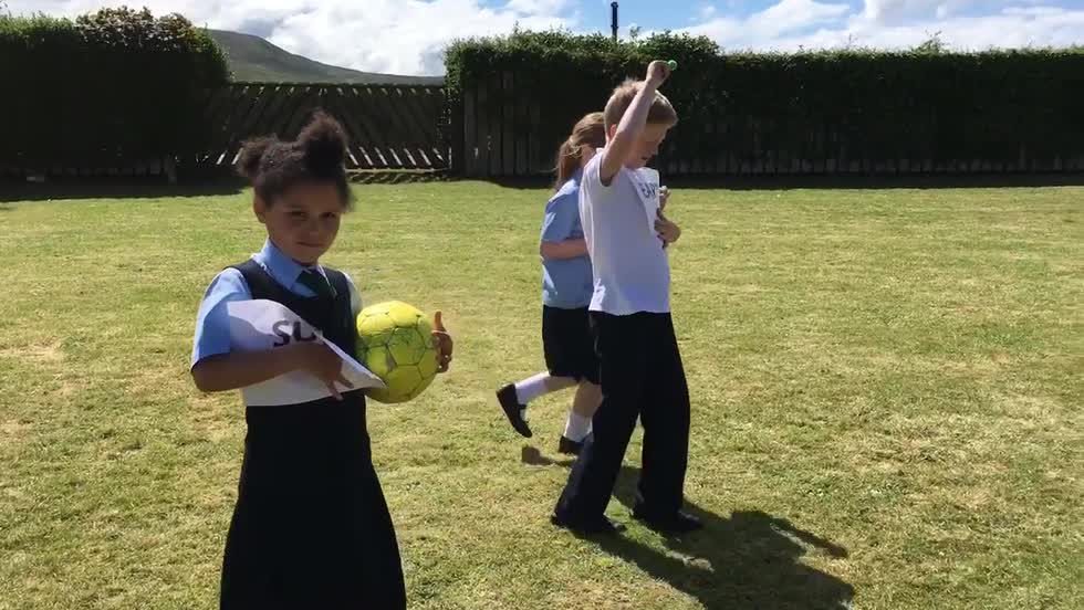 Sun, Earth and Moon- Primary 3/4 video